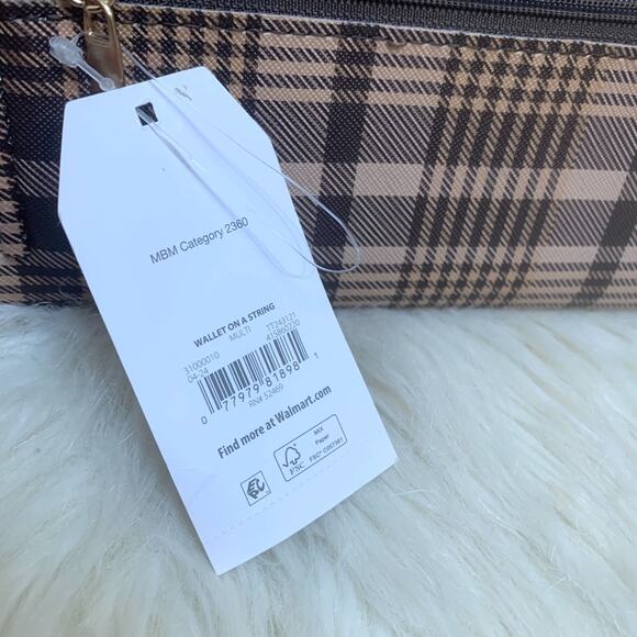 TIME and TRU Brown Plaid Faux Leather Crossbody Clutch Wallet-on-a-String NWT - Picture 11 of 13